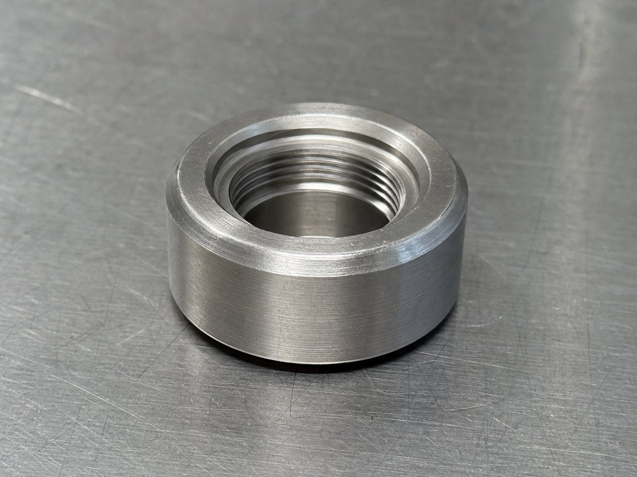 Technische CNC-Bearbeitungsanalyse: Drawing Review for Custom Structural Parts: Information Completion, Datum Alignment, and